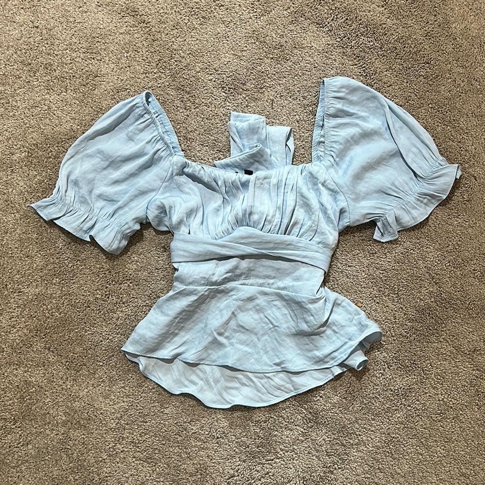 Flowy Blue Blouse, Like New with no Damage and Tie Bow in the Back